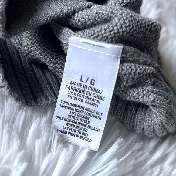 Aeropostale Gray V-neck Cardigan Fair Isle Sweater Unisex - Picture 6 of 9